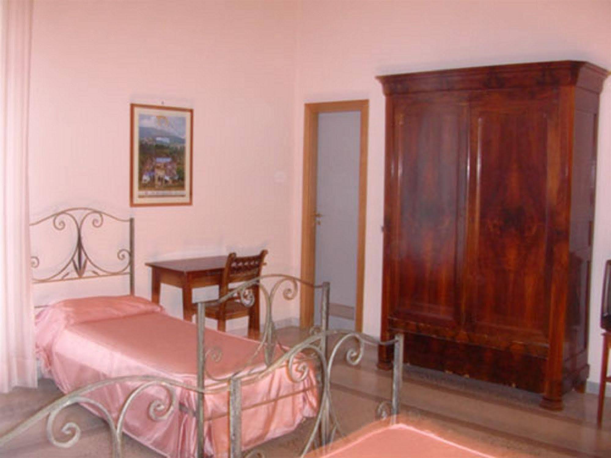 Albergo Bellavista Latina Exterior photo