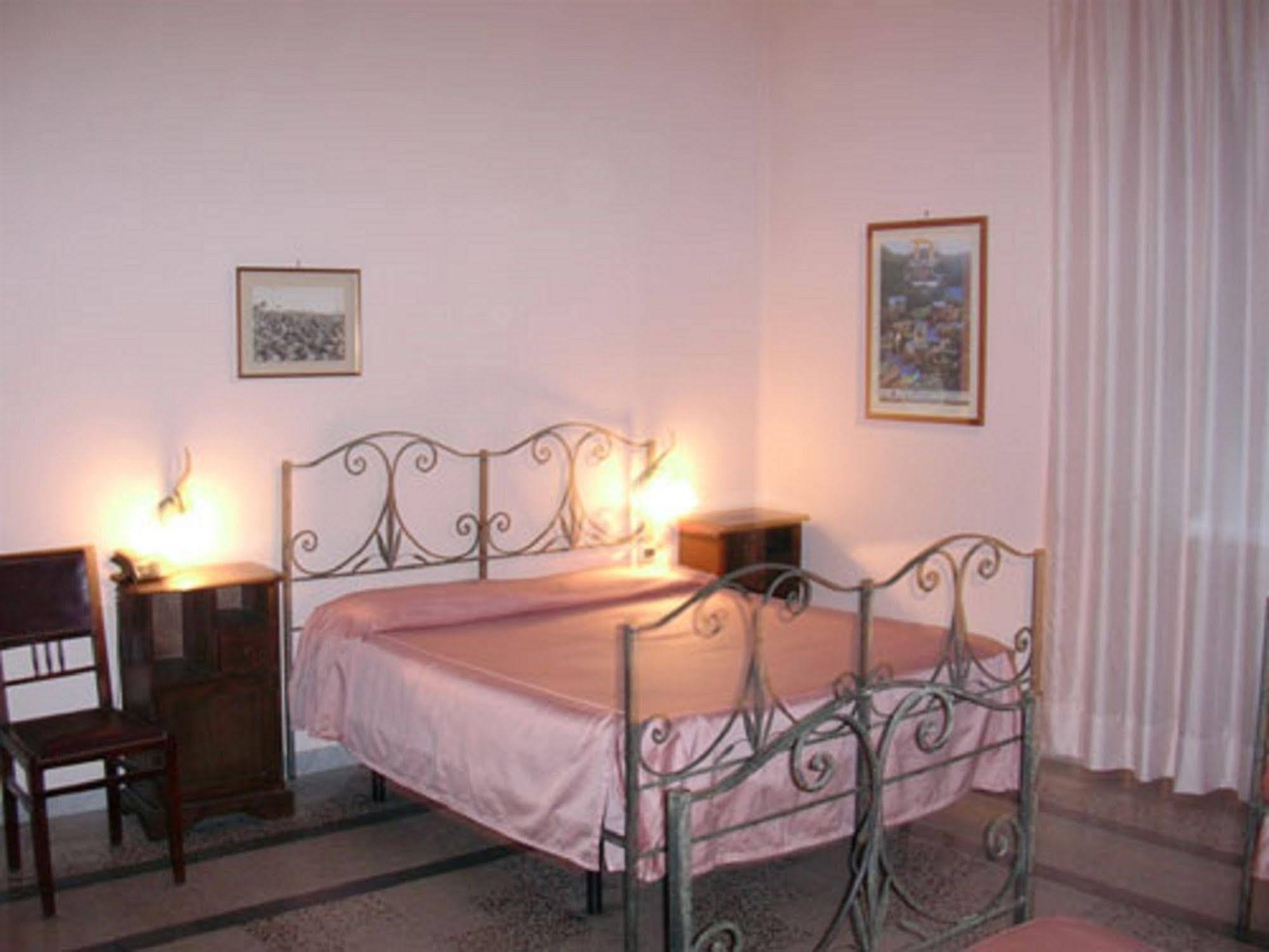 Albergo Bellavista Latina Exterior photo